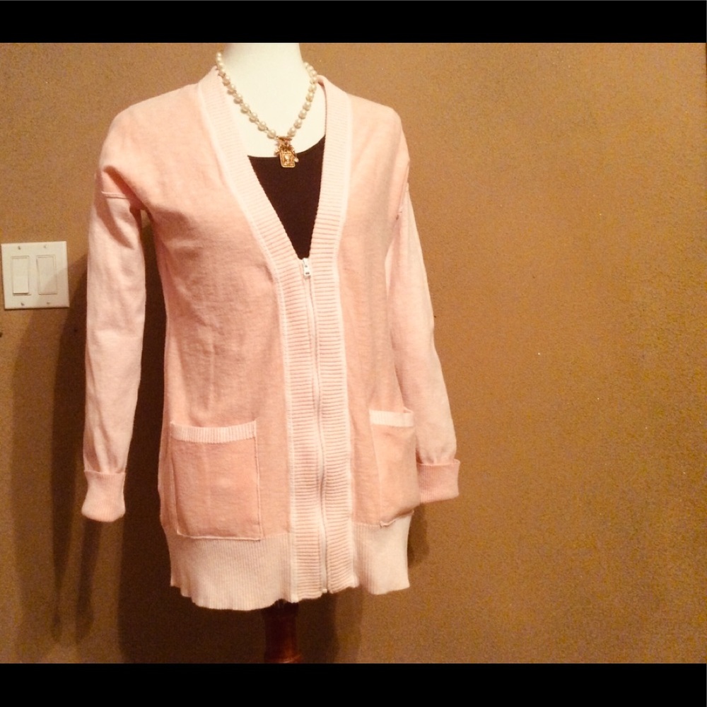 Eddie Bauer Zip front tunic length cardigan